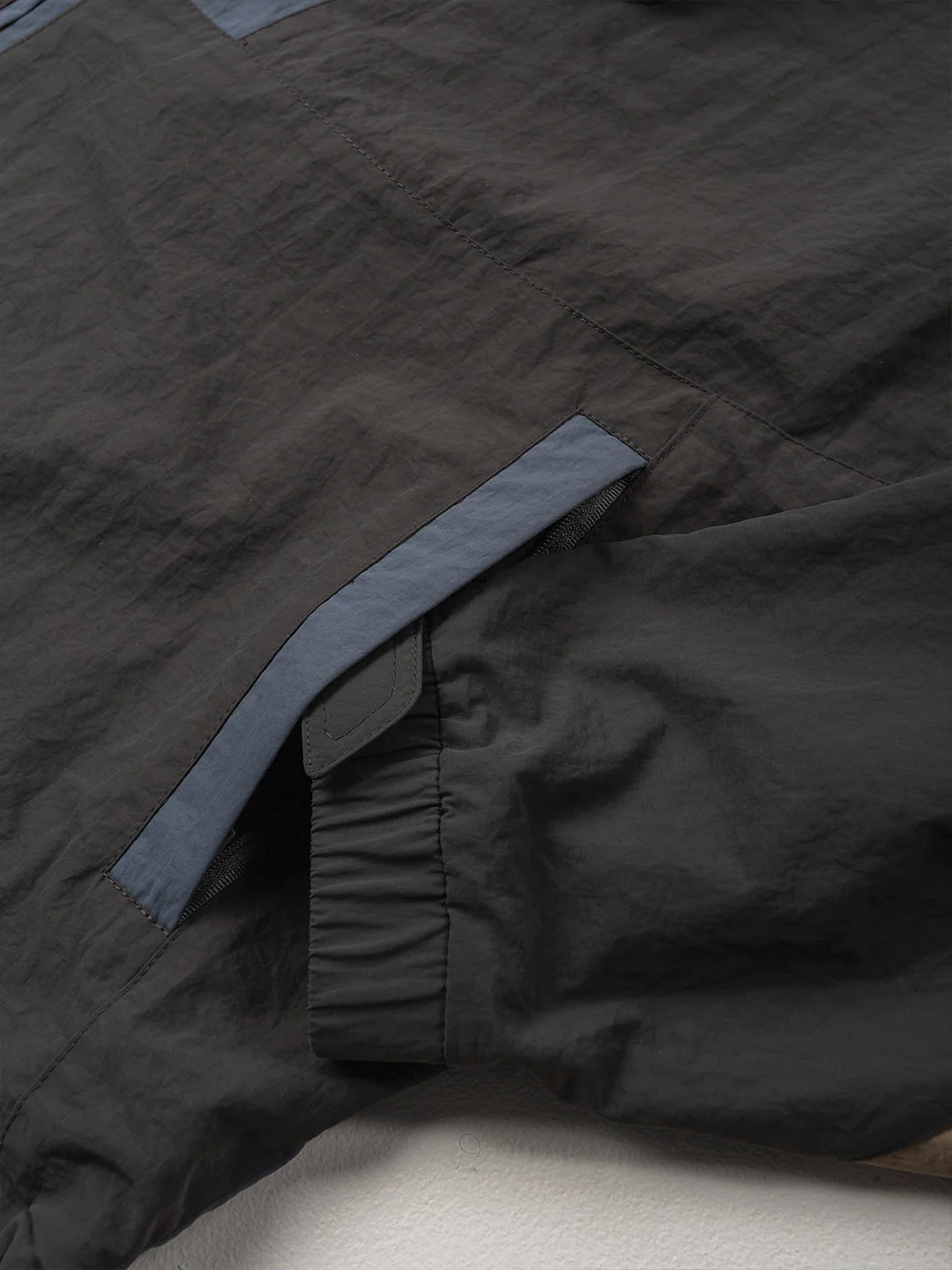 Aero Shell Jacket - Image 11