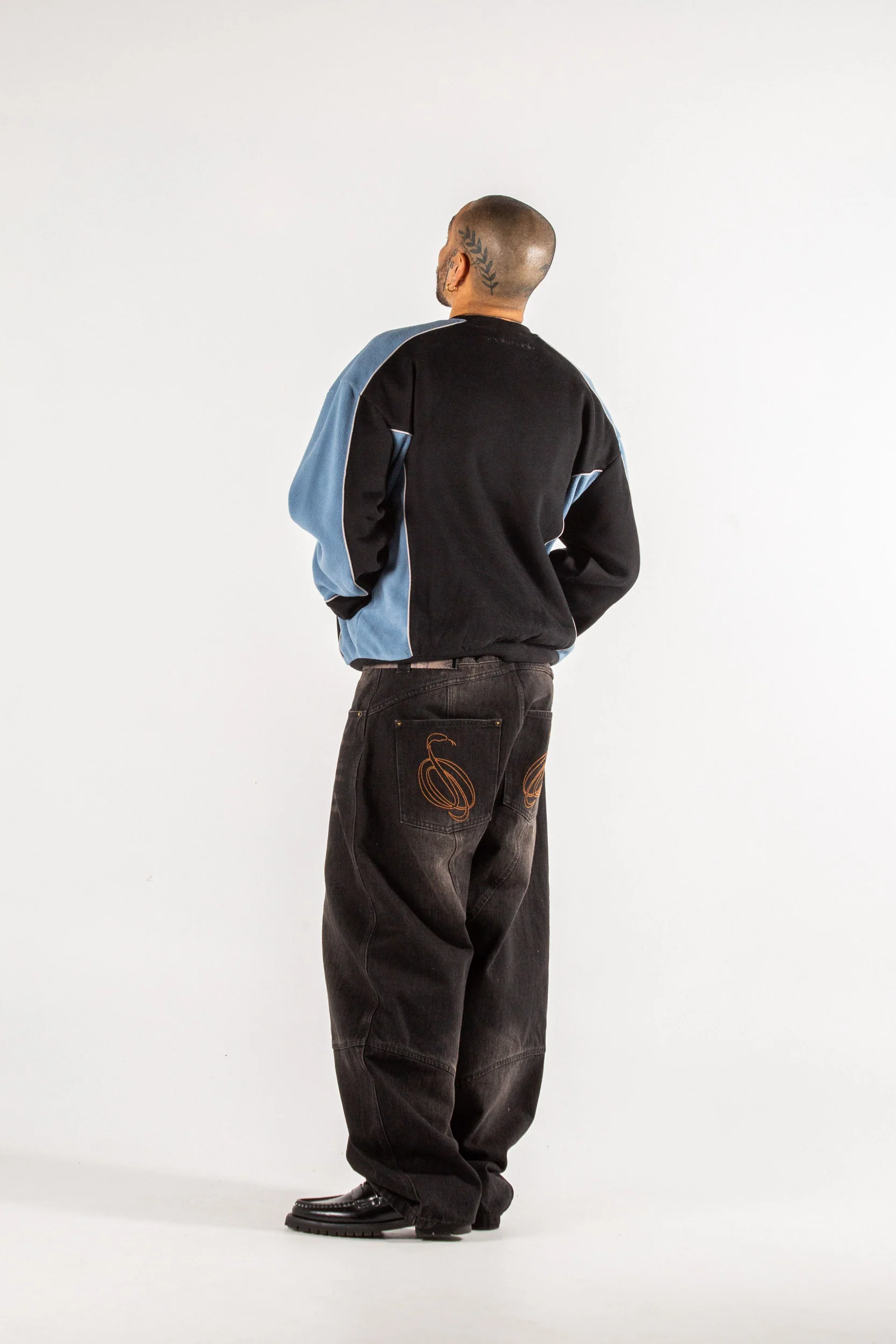 Cursive Washed Denim Jeans - Image 4