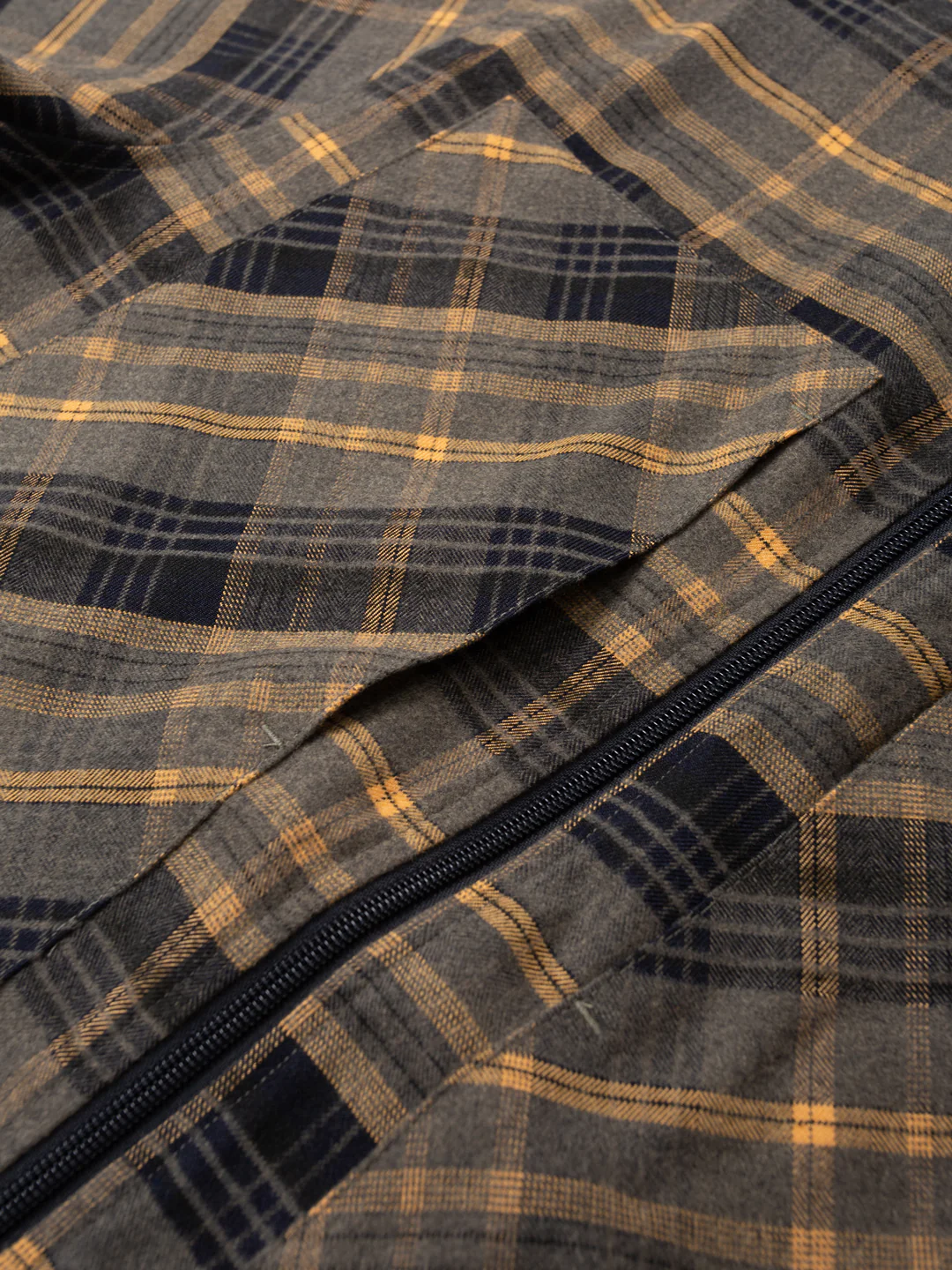Plaid Runner Zip-Thru Shirt - Image 3